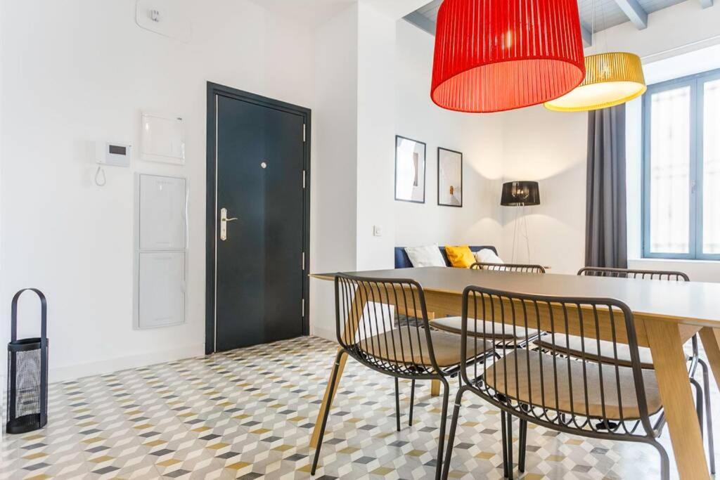 Pop Art, 2Bd Ground Central Apartment เซบีญา ภายนอก รูปภาพ